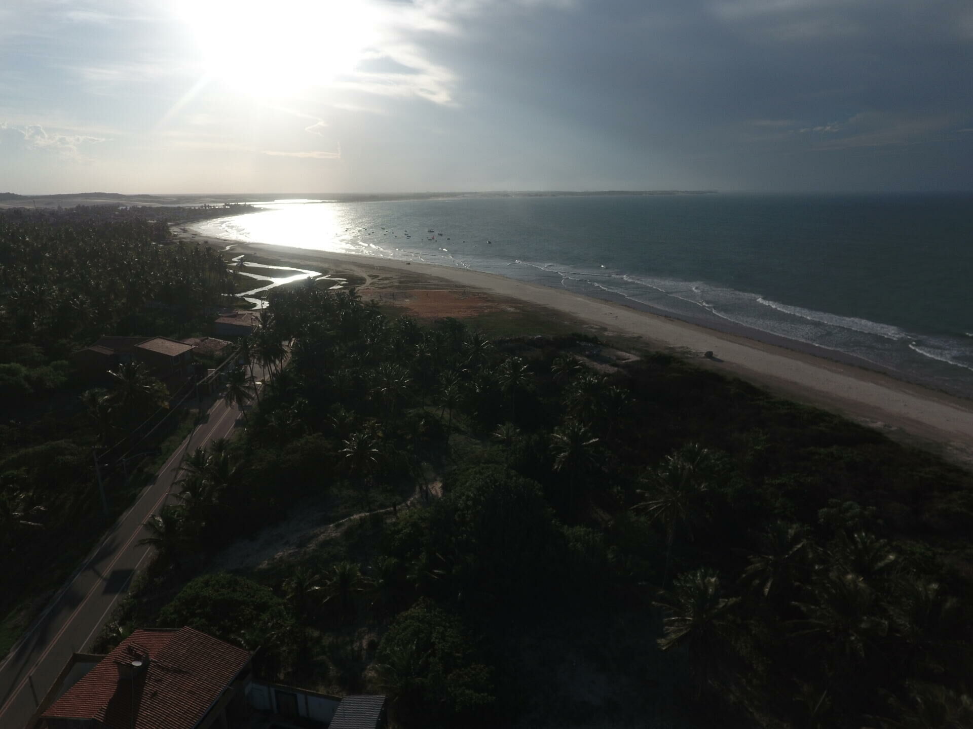 Imagem de Terreno amplo frente para o mar em Mundau